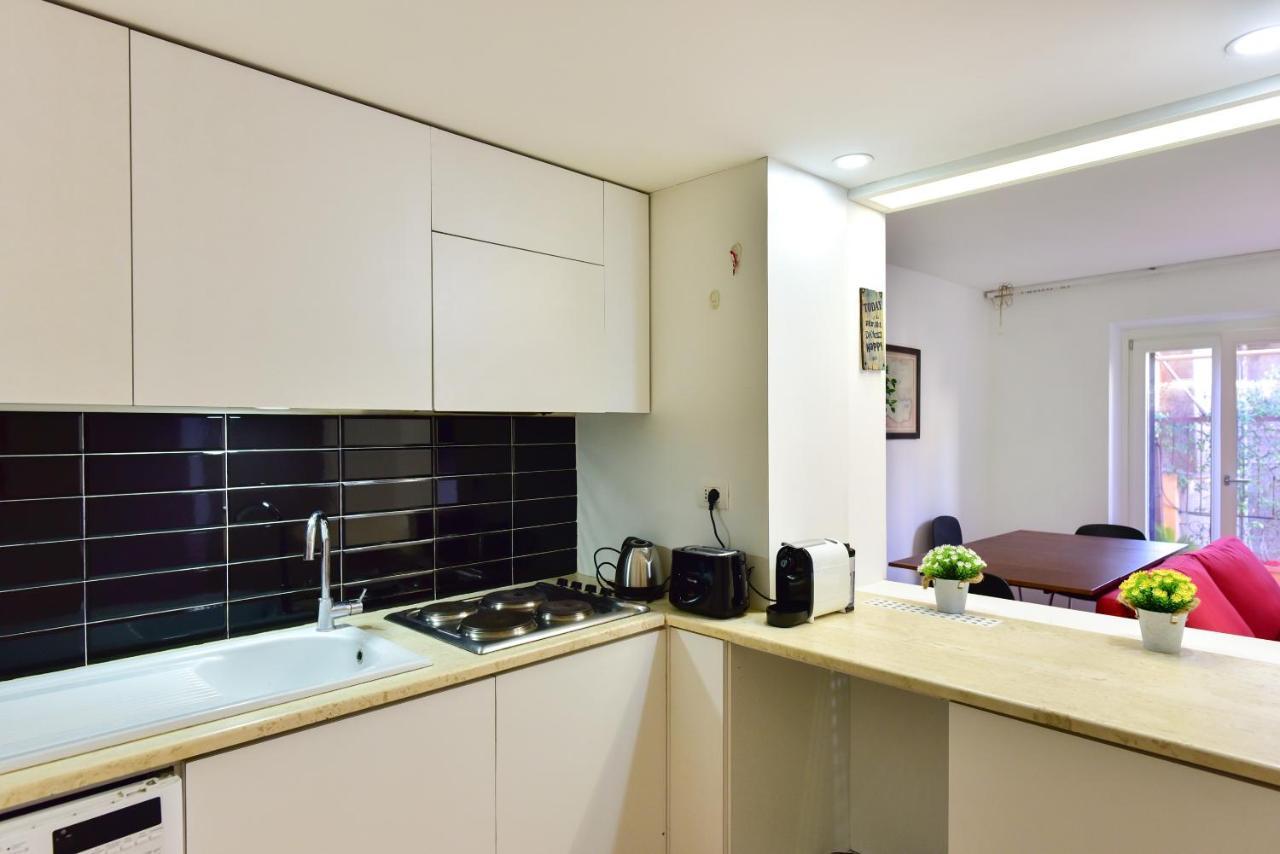 Appartamento Piazza Navona Рим Экстерьер фото